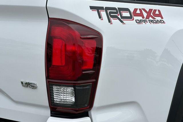 Certified Used 2018 ICE CAP Toyota  image 33