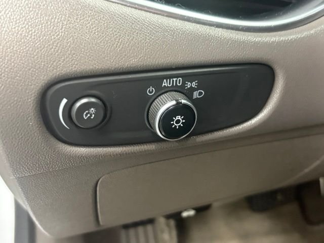 Used 2016 Beige Chevrolet LT image 13