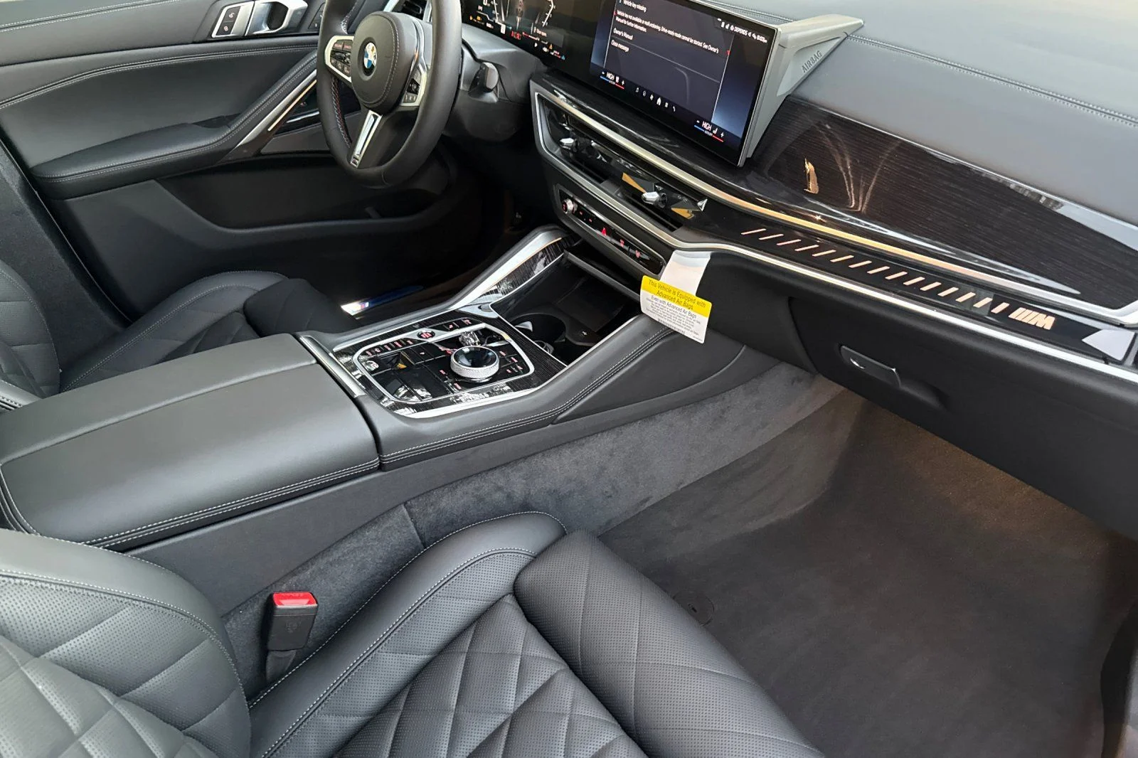 New 2026 Brooklyn Grey Metallic BMW M60i image 13