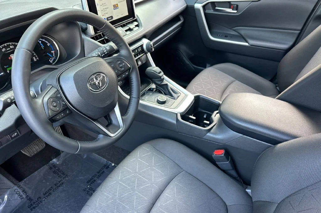 Used 2025 Black Toyota XLE image 10