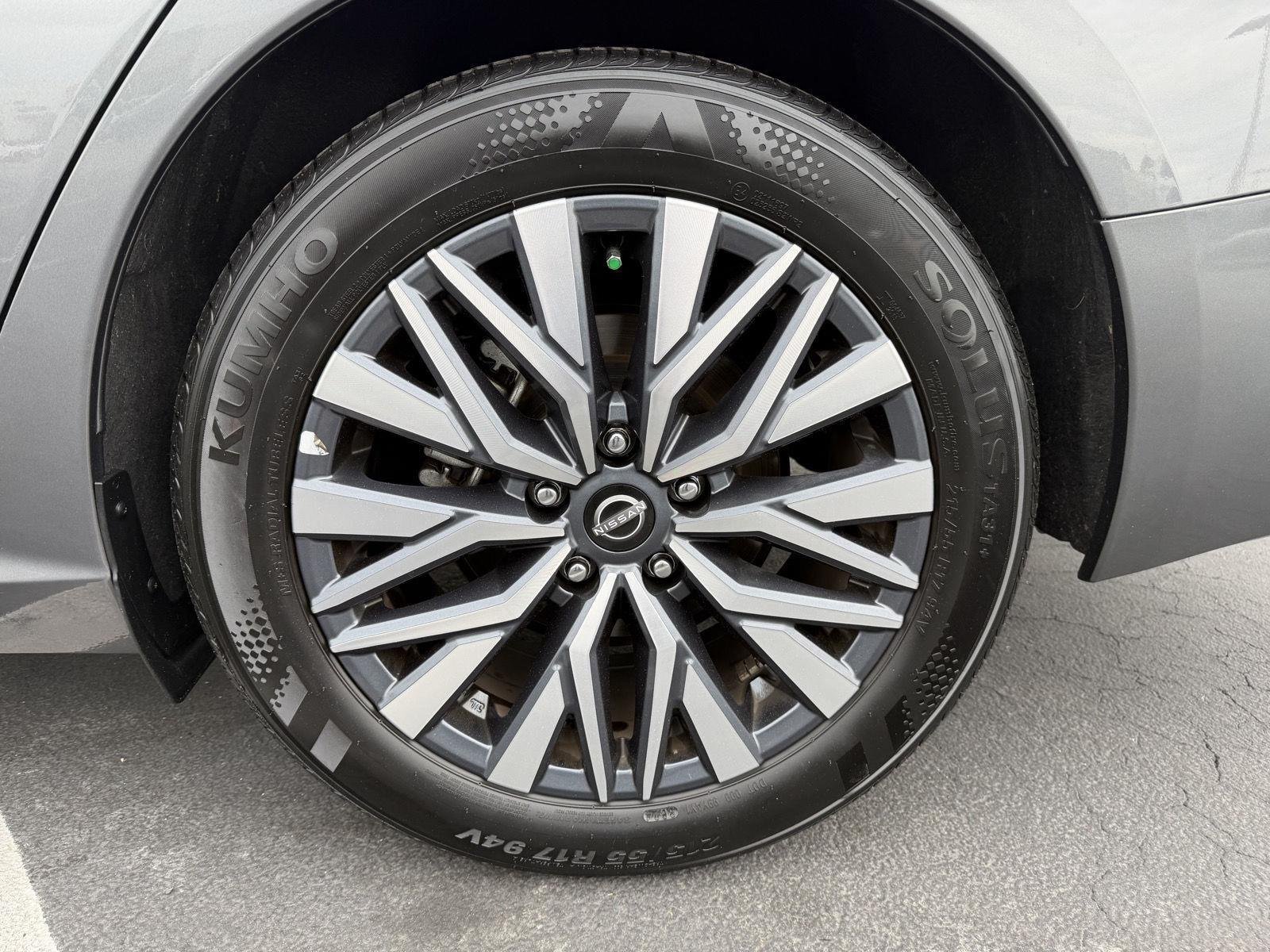Used 2025 Gun Metallic Nissan SV image 9