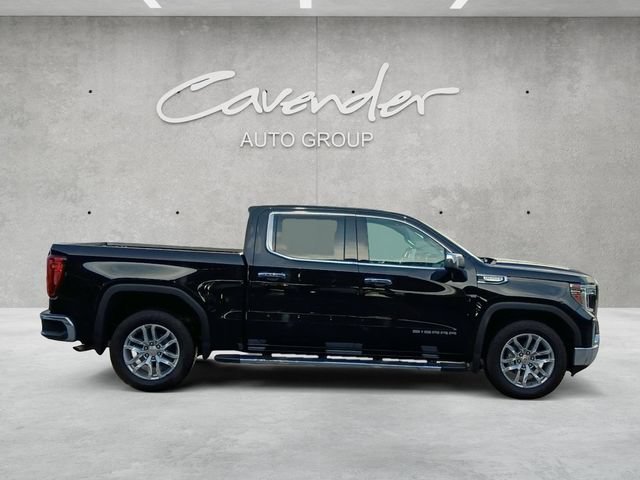 Used 2022 Onyx Black GMC SLT image 17