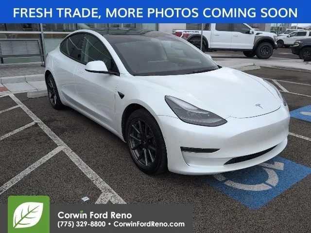 2022 Tesla Model 3 Long Range Dual Motor All-Wheel Drive's photo