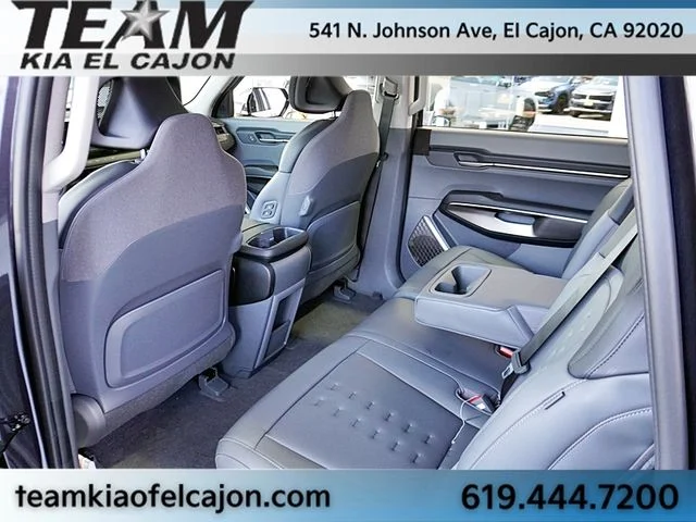New 2026 Gray Kia Wind image 24