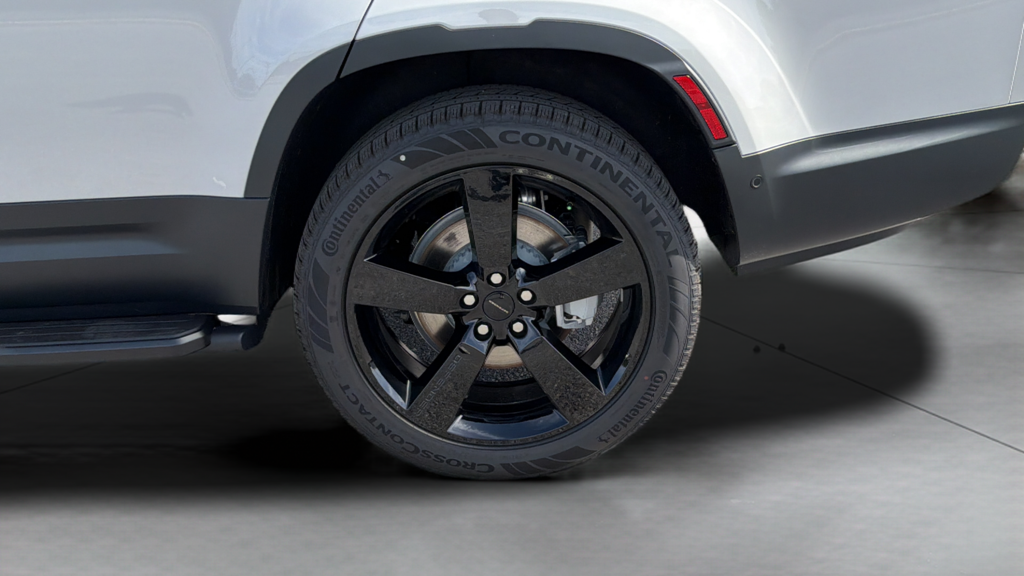New 2026 Borasco Grey Land Rover S image 16