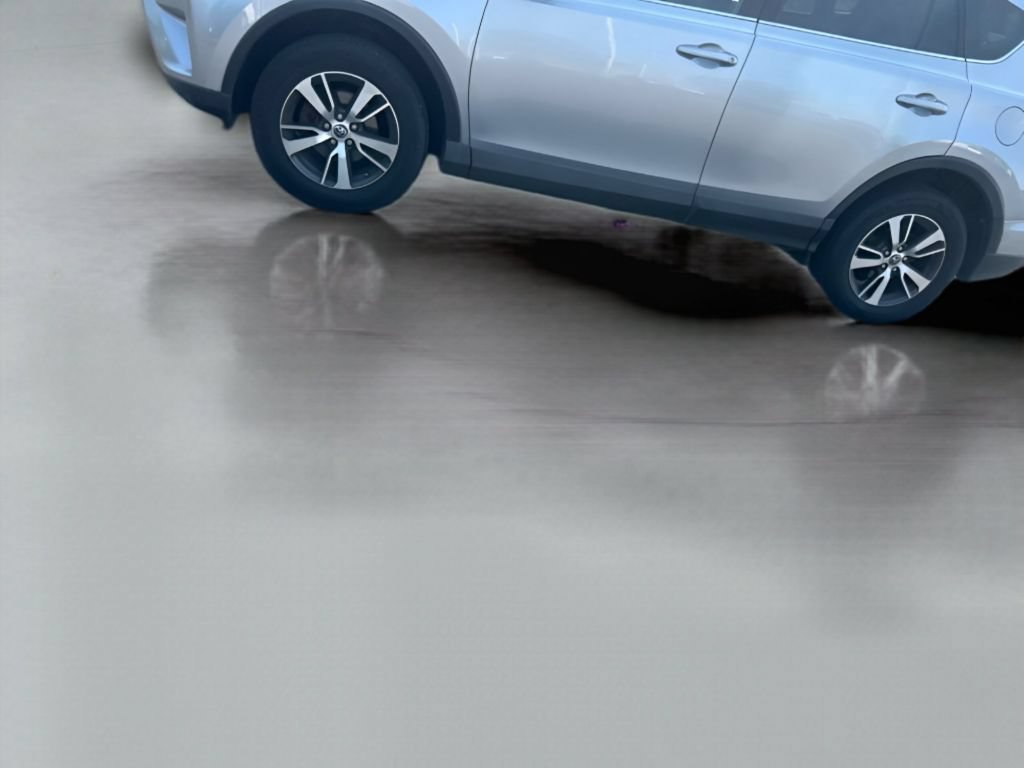 Used 2016 Silver Sky Metallic Toyota XLE image 13