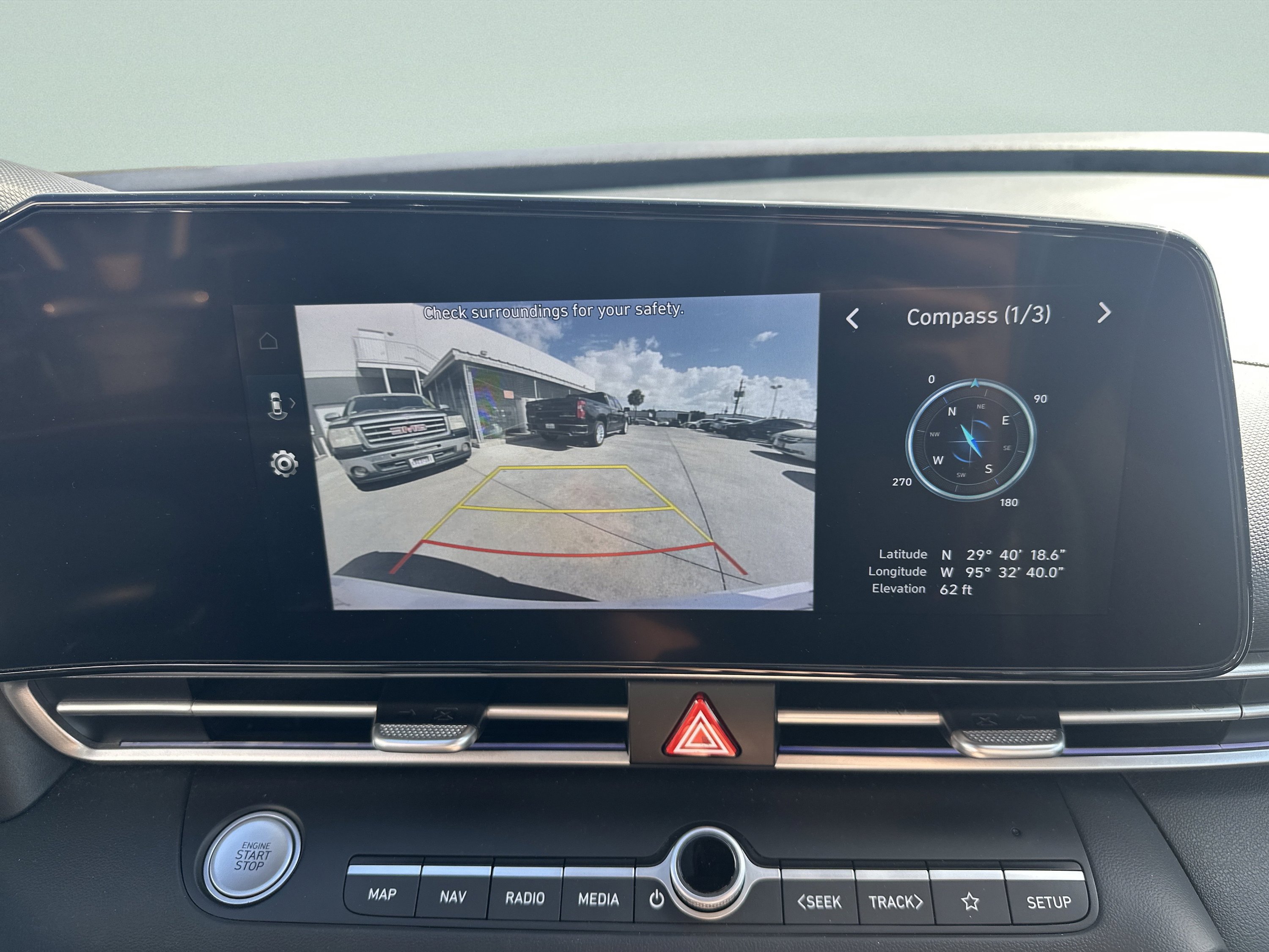Used 2025 Serenity White Hyundai Limited image 17