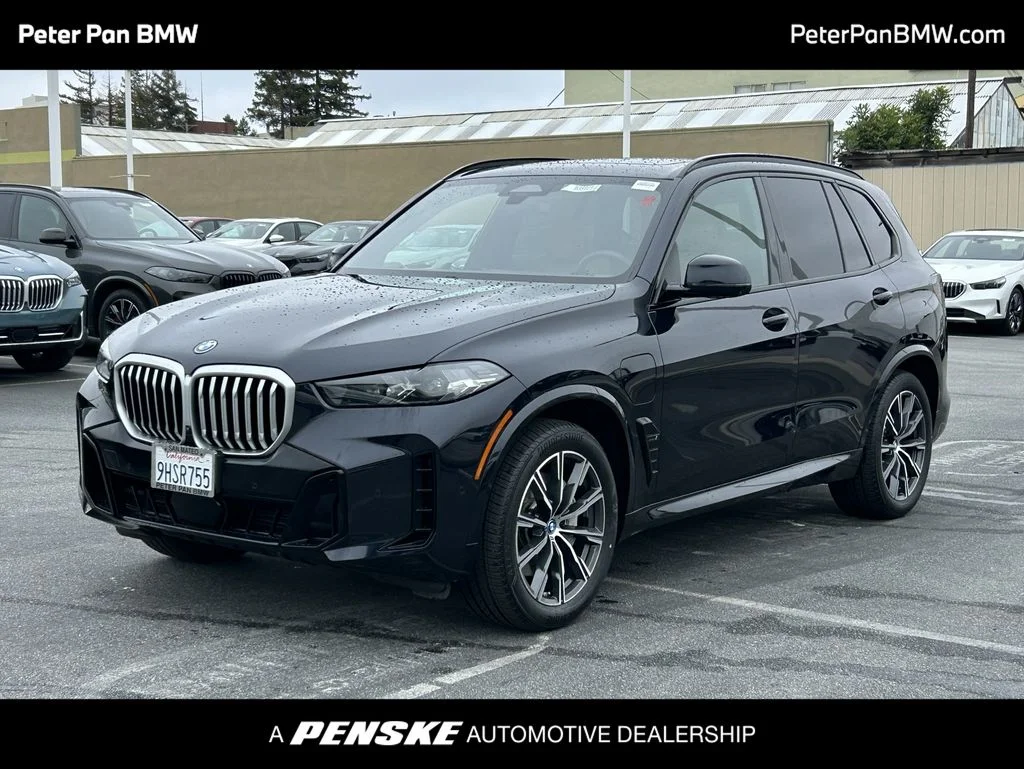 2024 BMW X5 xDrive50e's photo