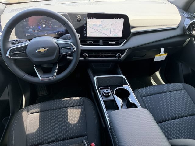 2027 Chevrolet Equinox LT - Photo 15