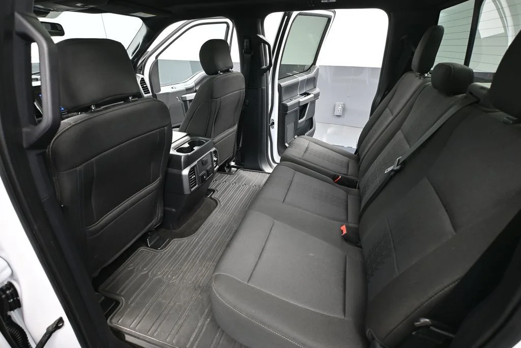 Used 2020 White Ford XLT image 40