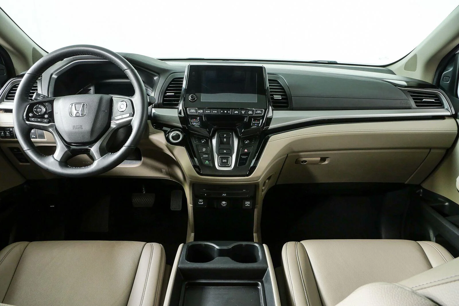 Used 2024 Platinum White Pearl Honda Touring image 19