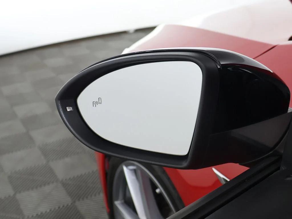 Used 2019 Red Volkswagen DCC & Navigation 4Motion image 32