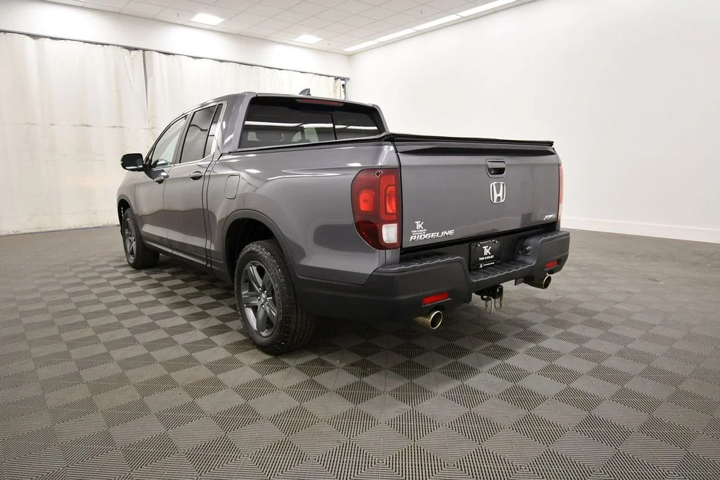 Certified Used 2023 Gray Honda RTL image 5
