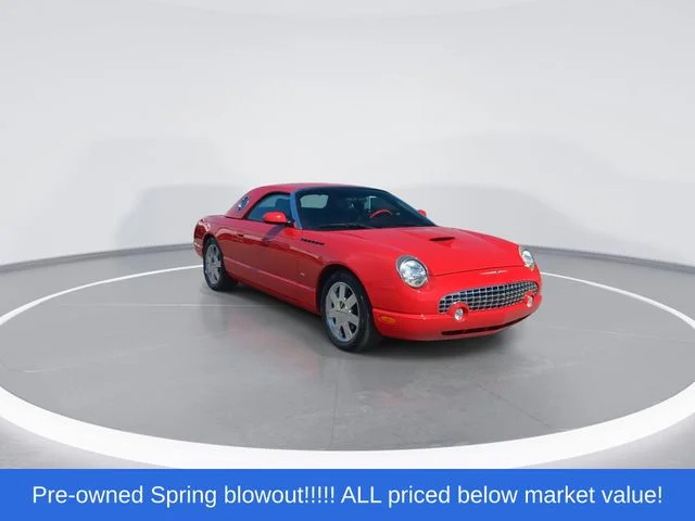 Used 2003 Red Ford  image 2