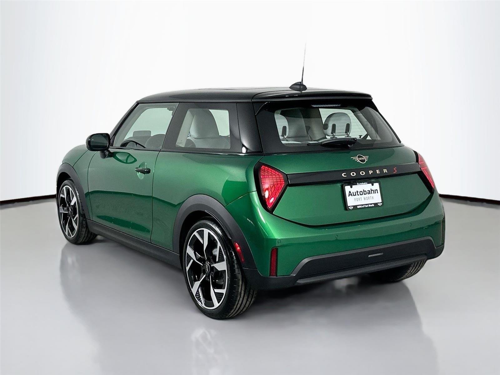 Used 2025 British Racing Green IV Metallic MINI Cooper S image 6