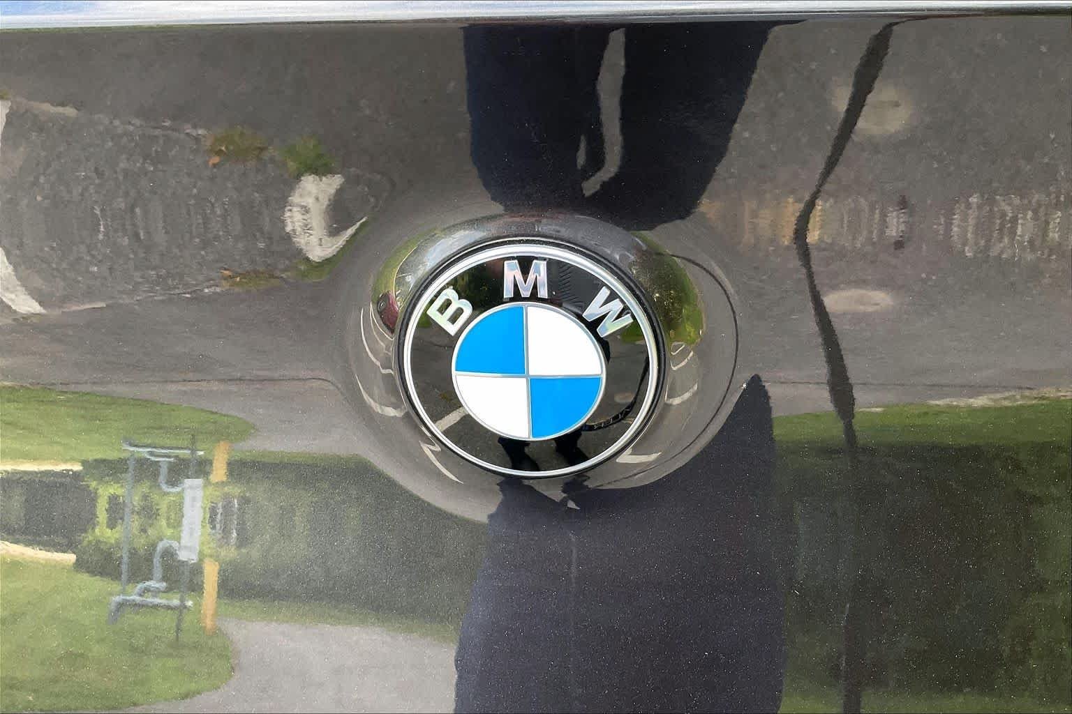 New 2026 Dark Graphite Metallic BMW 30 xDrive image 15