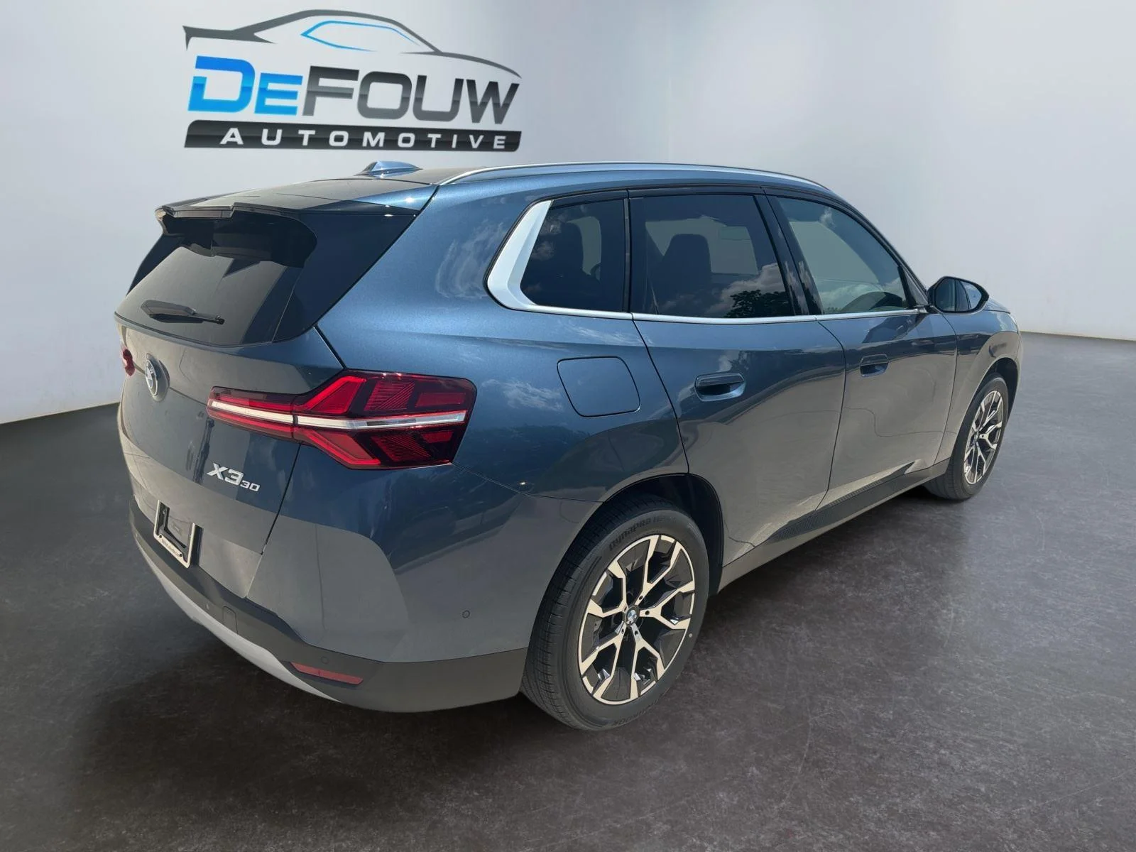 New 2026 Arctic Race Blue metallic BMW 30 xDrive image 13