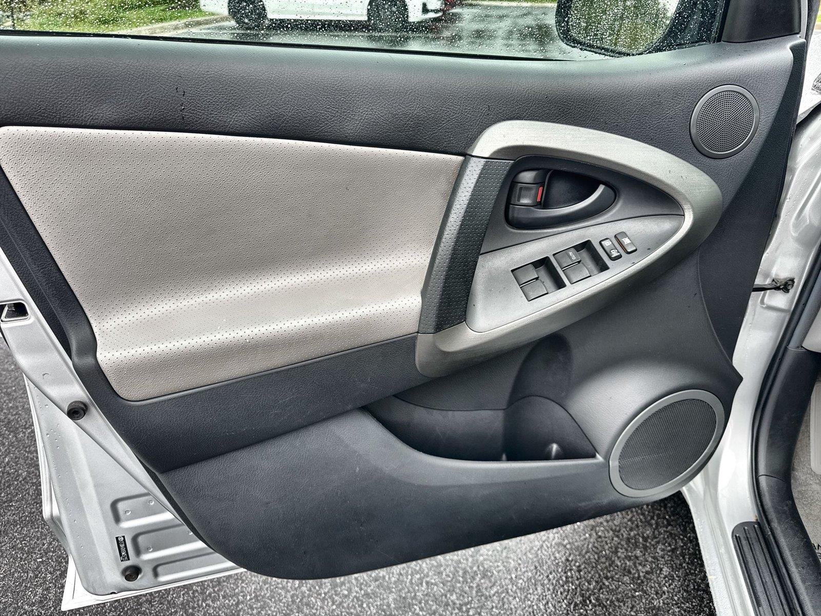Used 2011 Classic Silver Metallic Toyota Limited image 12