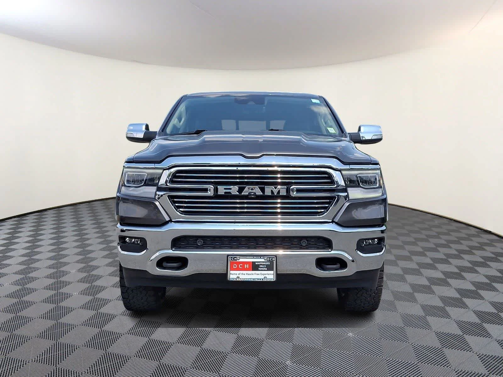 Used 2021 Granite Crystal Metallic Clearcoat Ram Laramie image 3
