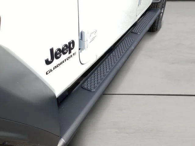 New 2026 Bright White Clearcoat Jeep SPORT 4X4 image 11