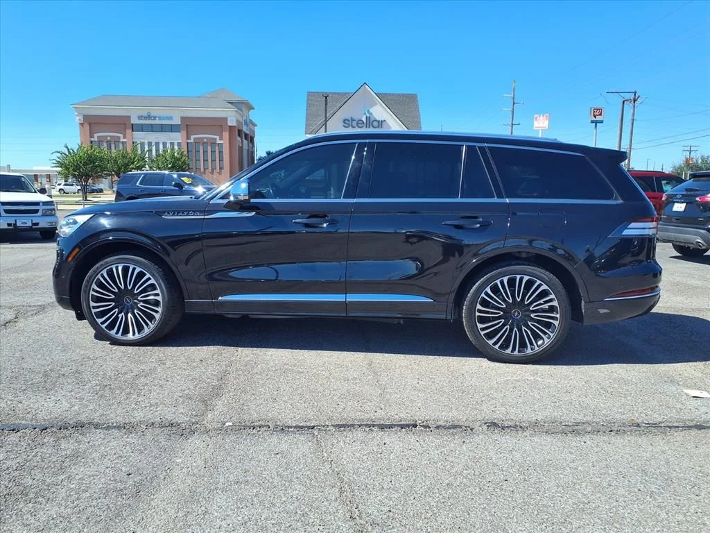 Used 2022 Black Lincoln Black Label image 19