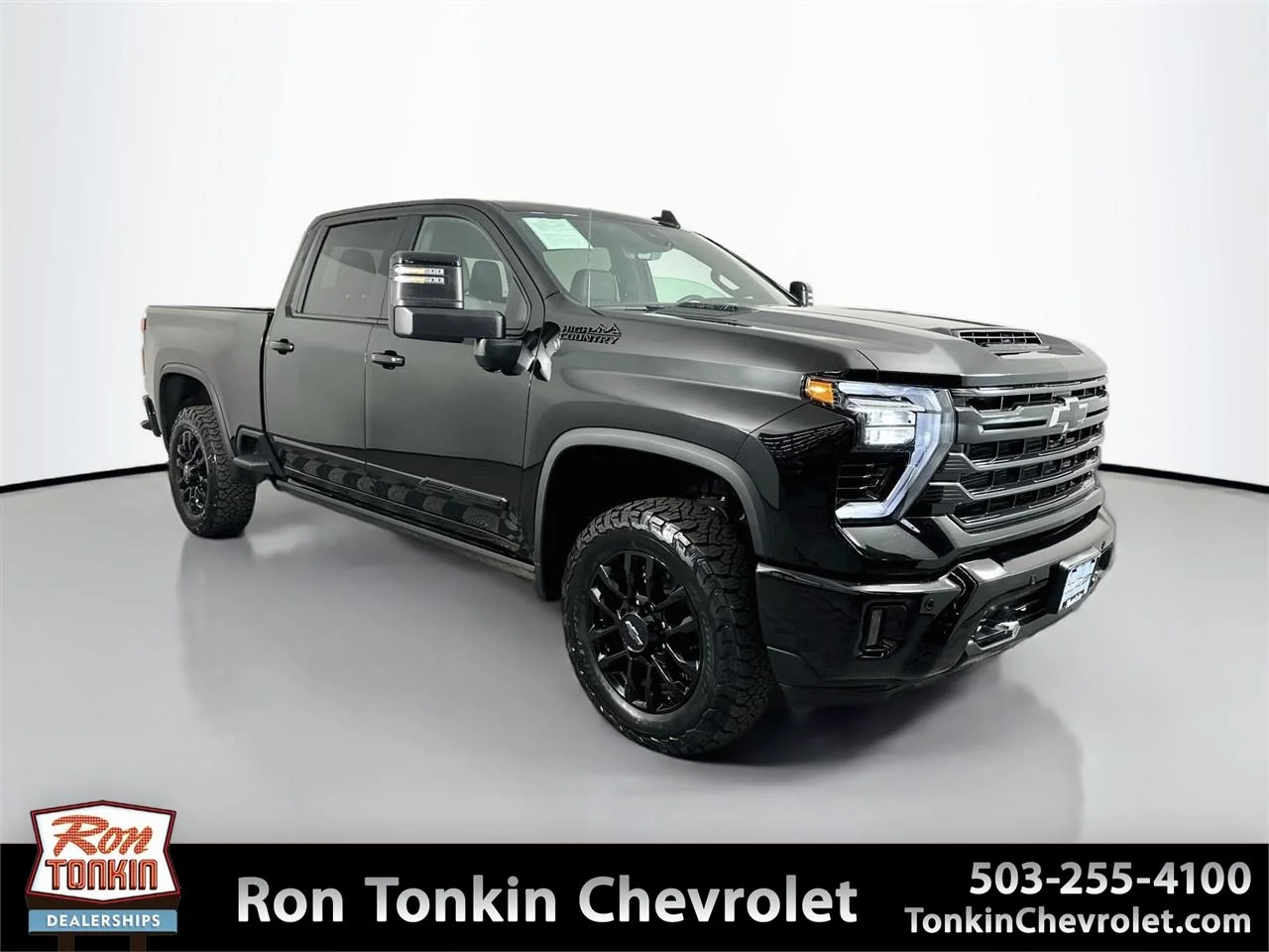 Used 2025 Black Chevrolet High Country image 1
