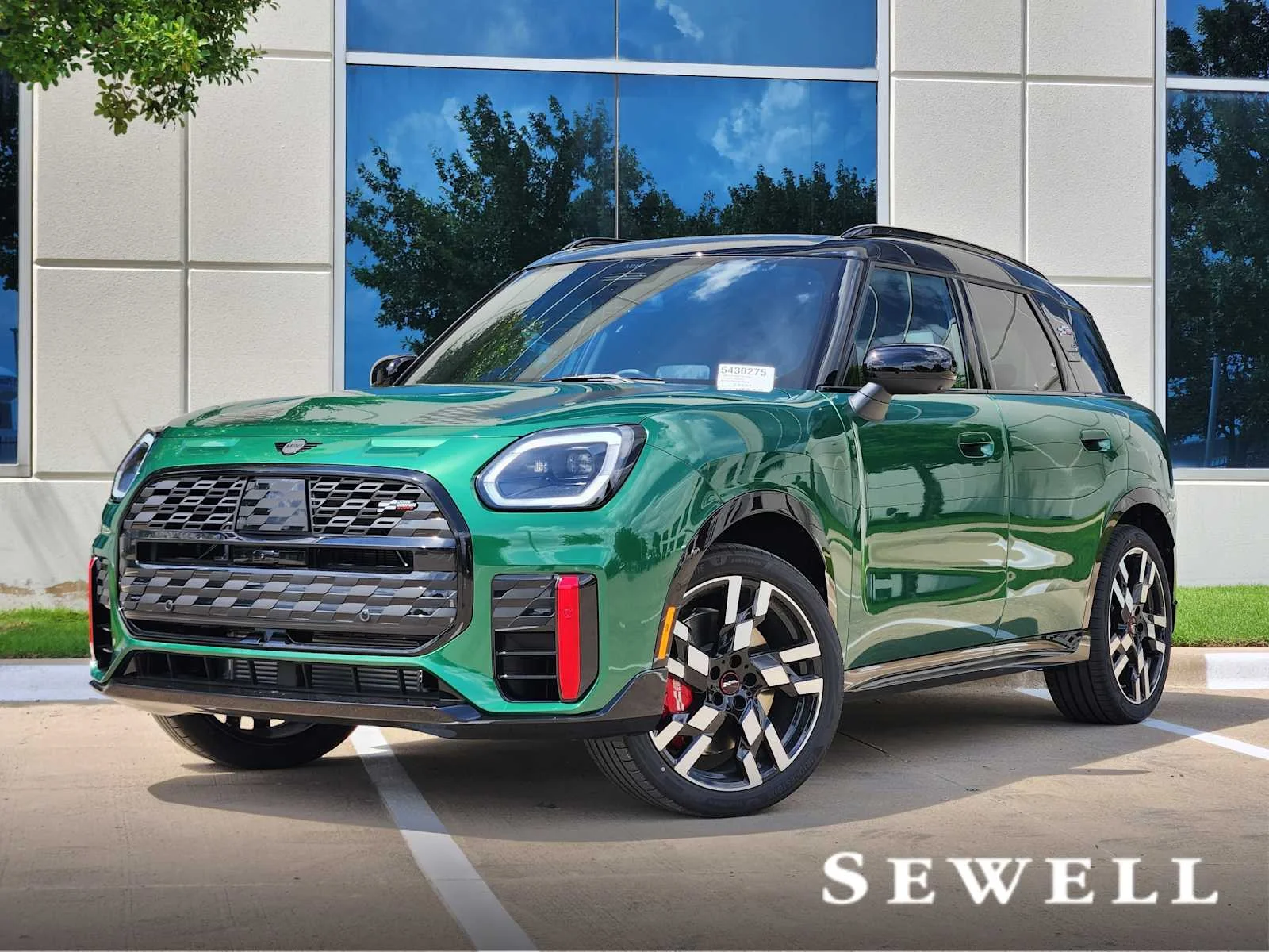 2027 MINI Countryman's photo
