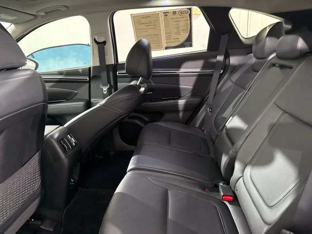 Used 2022 Silver Hyundai Limited image 14