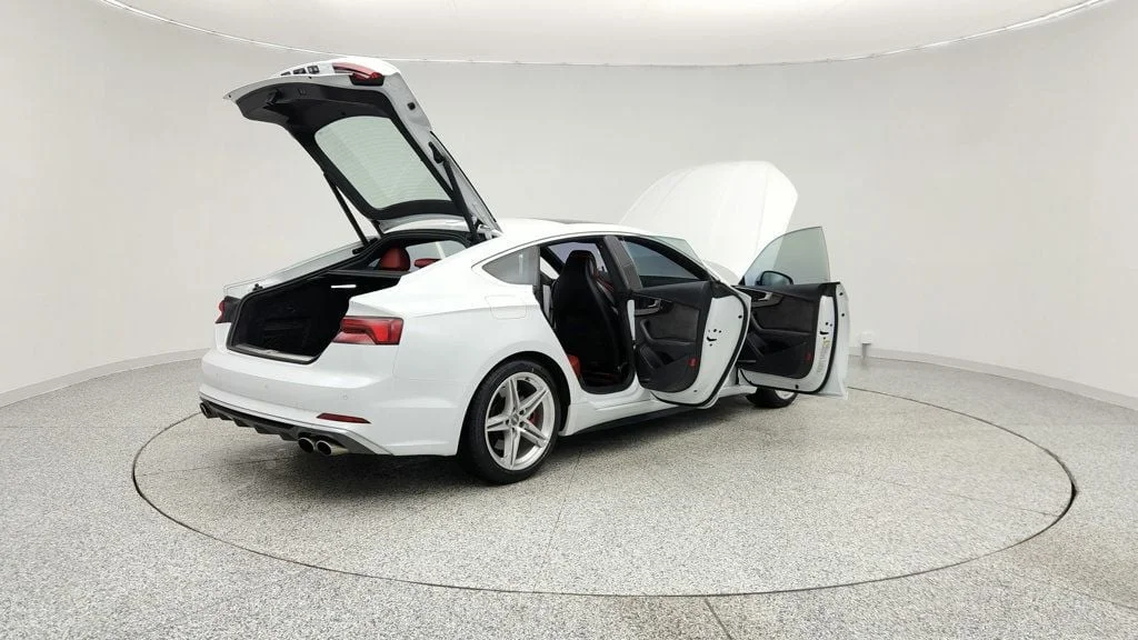 Used 2019 Glacier White Metallic Audi Premium Plus 3.0 TFSI quattro w/ B&O Sound & Magma Red Leather image 11