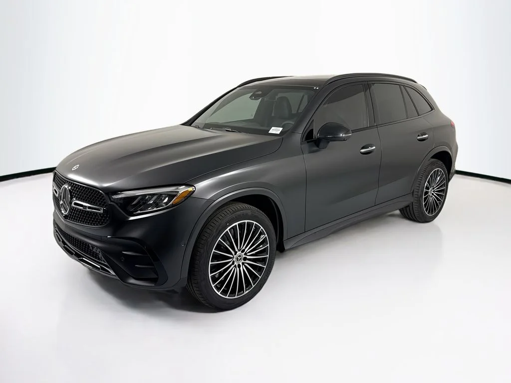 2026 Mercedes-Benz GLC