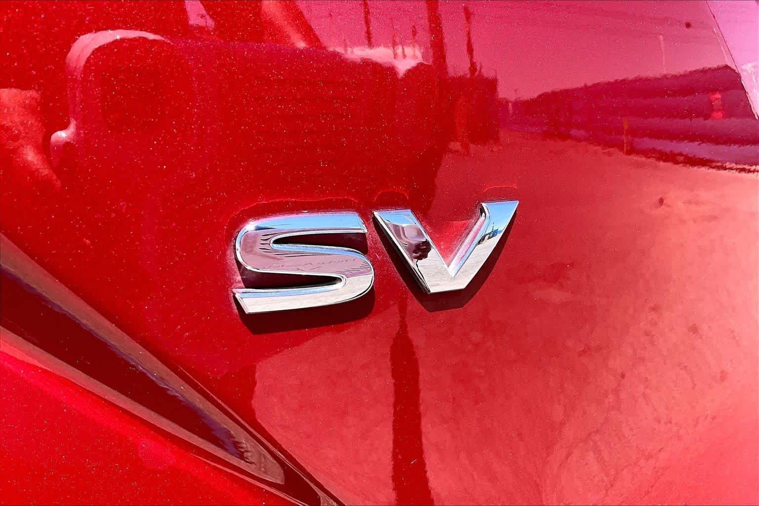 Used 2020 Cayenne Red Metallic Nissan SV image 10