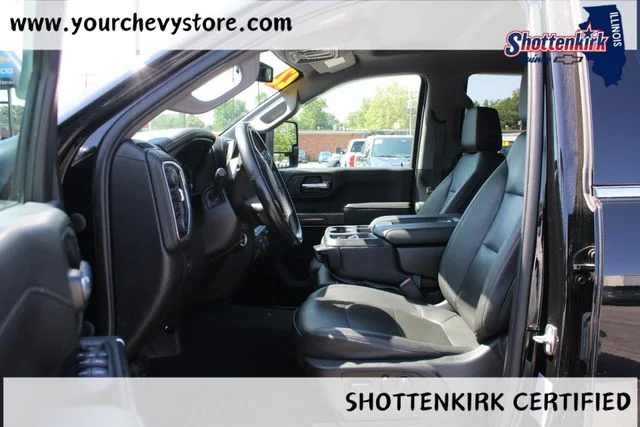 Used 2022 Black Chevrolet LTZ image 18