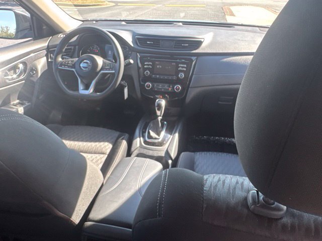 Used 2017 Black Nissan S image 23
