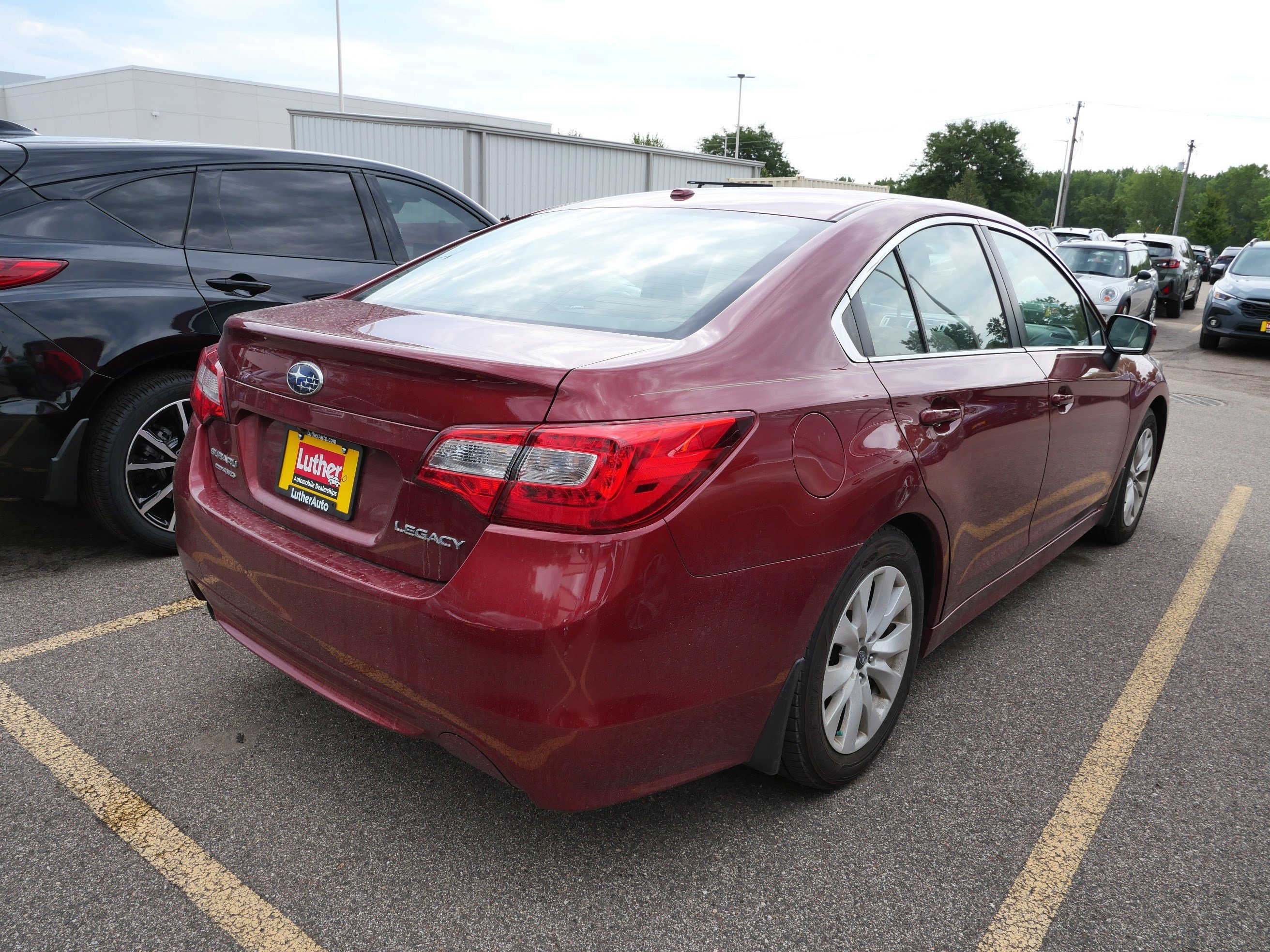 Used 2015 Venetian Red Pearl Subaru 2.5i Premium image 7
