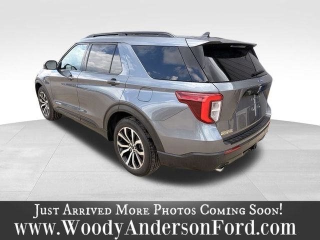 Used 2022 Carbonized Gray Metallic Ford ST-Line image 4