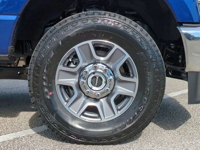 2026 Ford F-350 Super Duty Lariat - Photo 11
