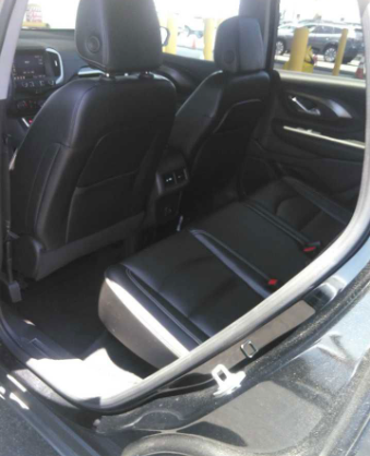 Used 2024 Black GMC SLT image 4