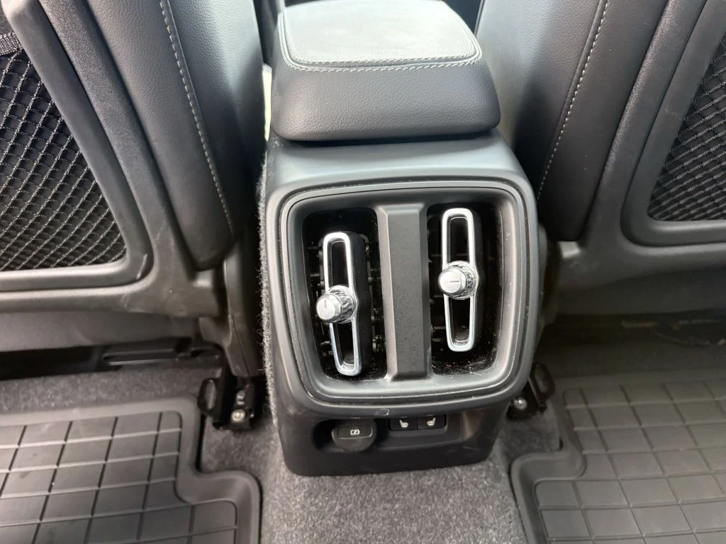 Certified Used 2026 Crystal White Volvo Plus image 25