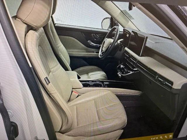 Used 2024 White Metallic Lincoln Premiere image 6