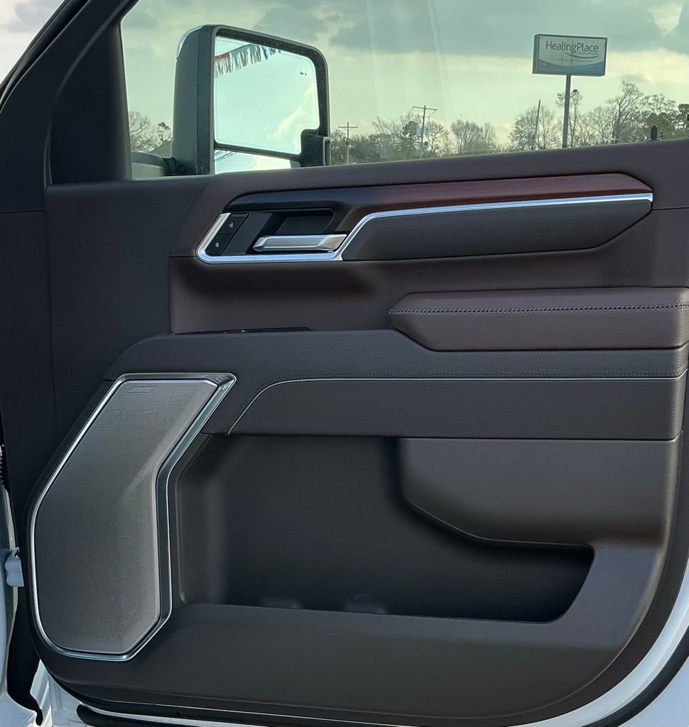 2026 GMC Sierra 3500HD Denali - Photo 22