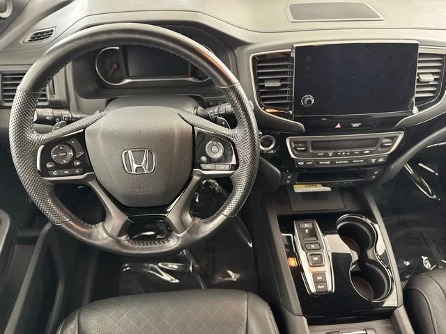 Used 2021 Gray Honda Elite image 28