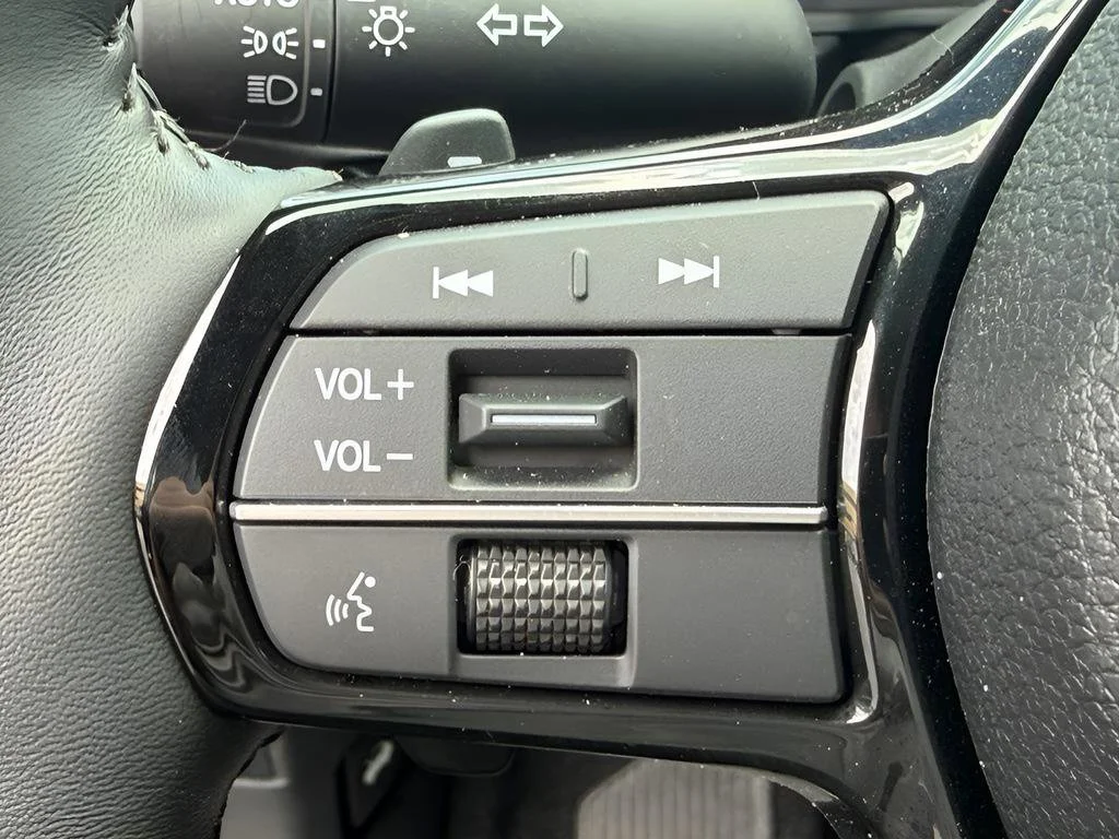 2025 Honda Accord Hybrid Touring - Photo 59