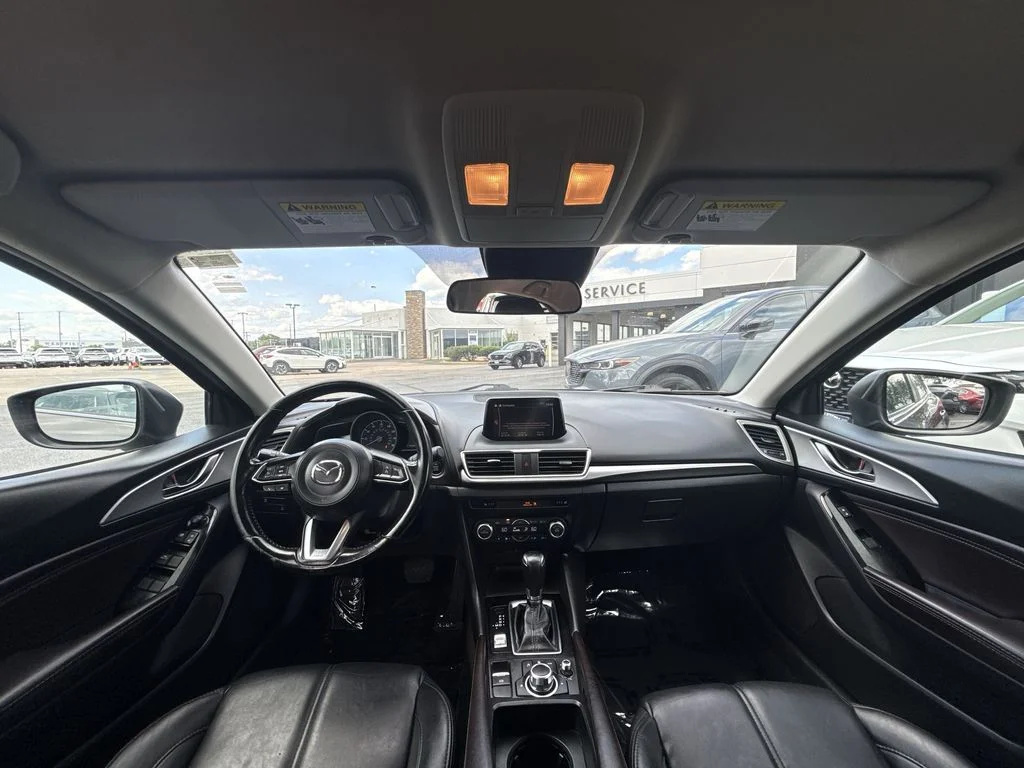 Used 2018 Gray Mazda Touring image 21