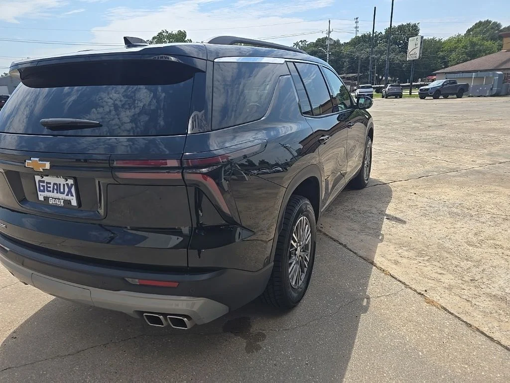 Used 2026 Black Chevrolet LT image 6