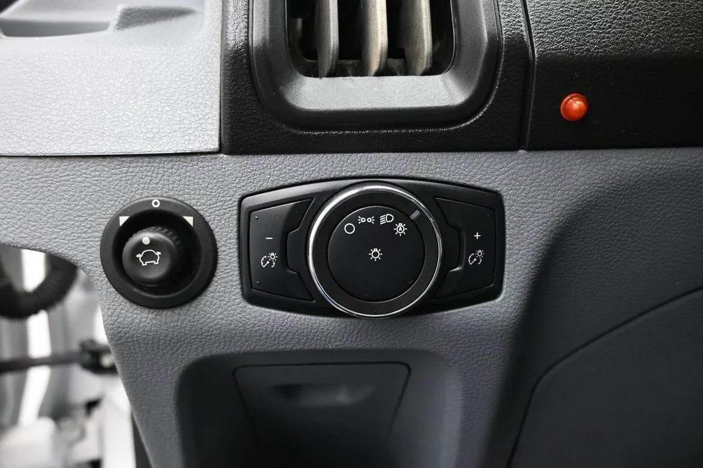 Used 2019 White Ford XLT image 11