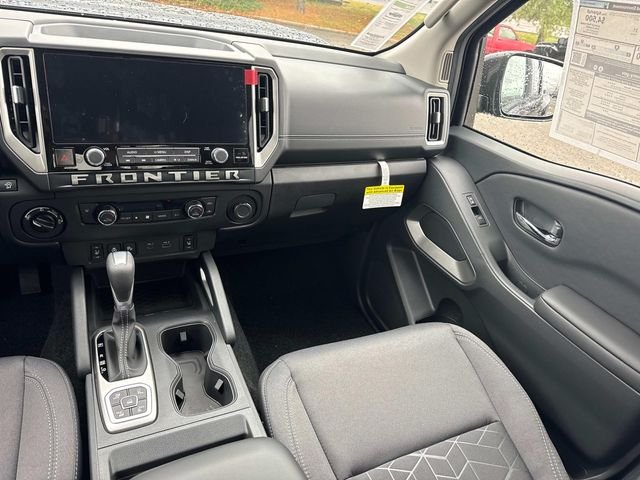New 2026 Super Black Nissan Crew Cab SV image 18