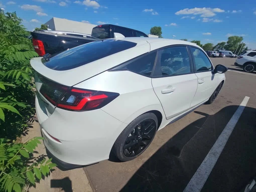 Certified Used 2026 Platinum White Pearl Honda Sport image 4