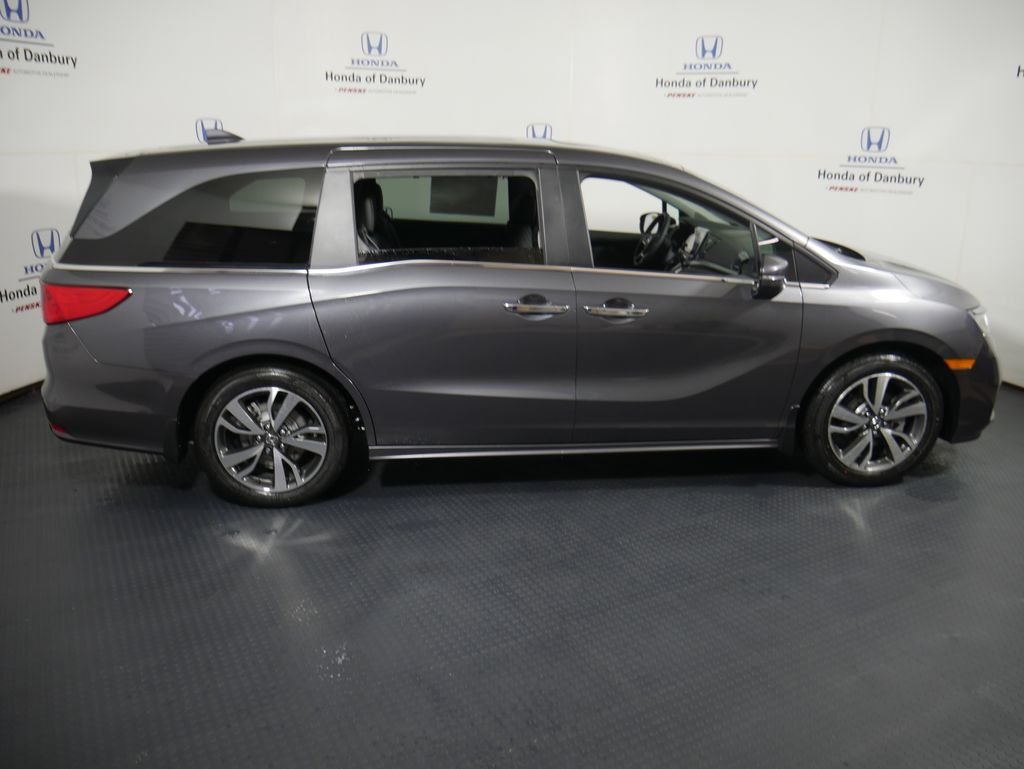 2026 Honda Odyssey Touring - Photo 4