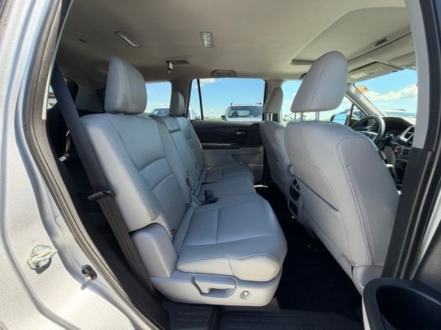 Used 2016 Gray Honda EX-L image 15