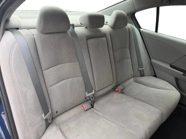 Used 2013 Blue Honda EX image 33